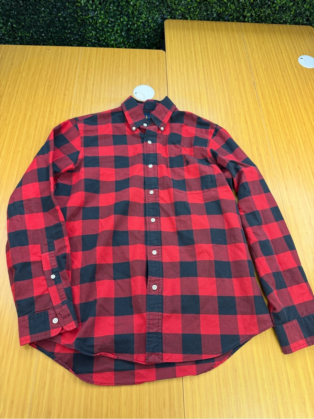 Ralph Lauren Classic Fit Red Black Buffalo Plaid Button-Down Shirt Men’s M